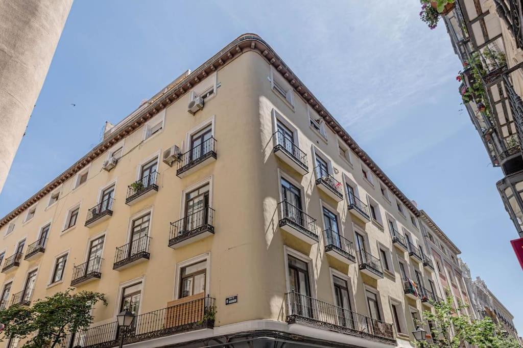 Modern Apartment In Chueca Inf3Iz4 Мадрид Екстер'єр фото